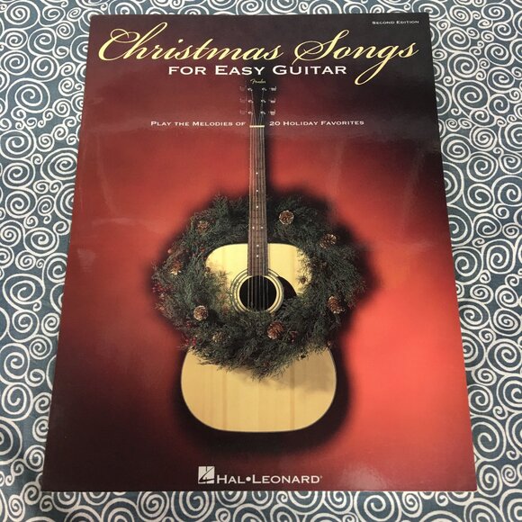 Hal Leonard Christmas Songs For Easy Guitar Music Book - Picture 1 of 7